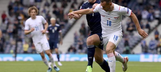 MK SPORTS-关于西亚卡姆新星连败表现惊艳，美国队未来可期！的信息