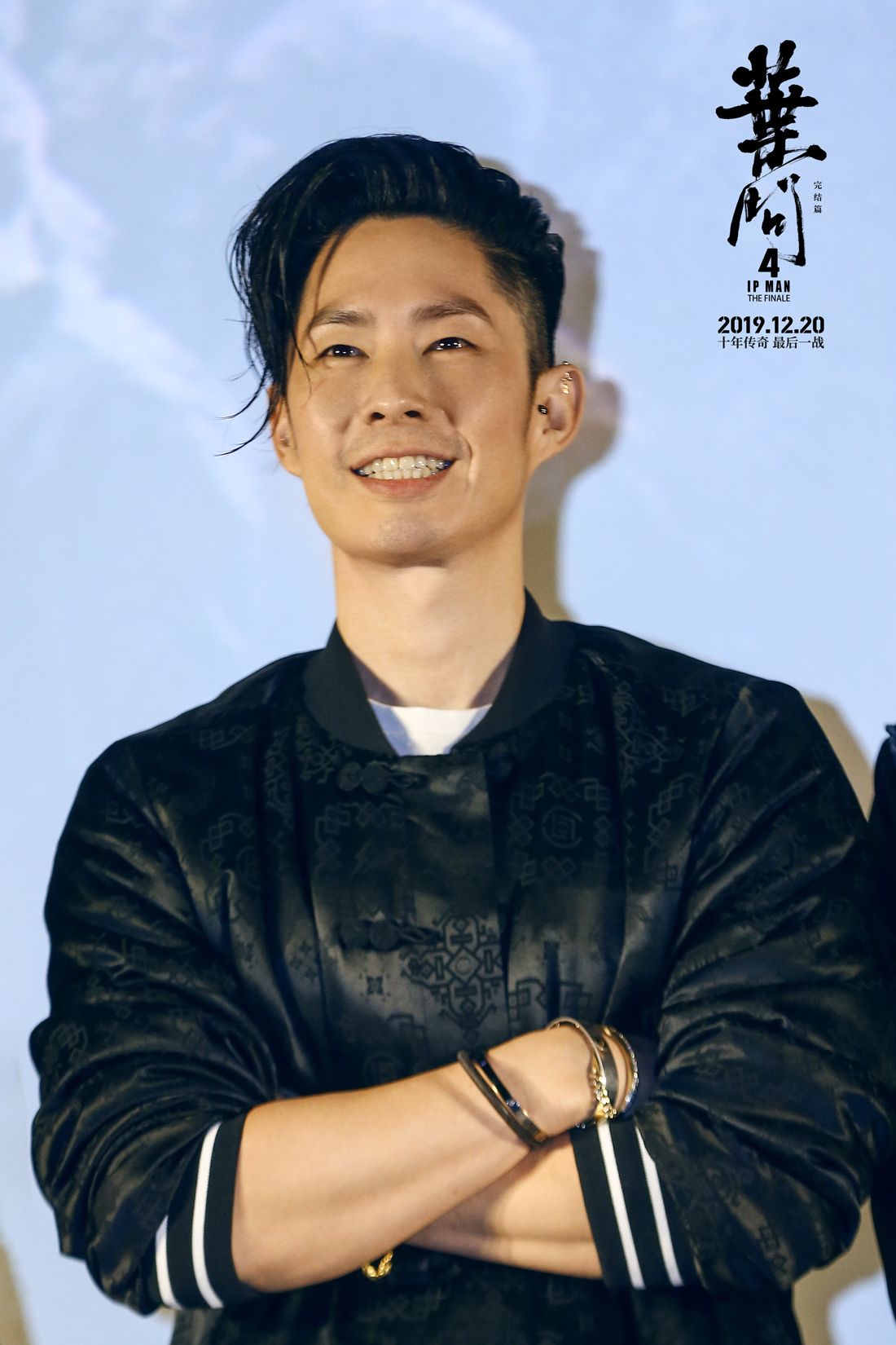 包含Scout重返赛场，表现优异首场状态出色，快船观众沸腾！观众掌声雷动的词条