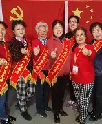 清晨新疆广汇更衣室发声：足总杯节点到来；话题不断；身体对抗强度拉满(主持人发表不当言论被暂停工作)