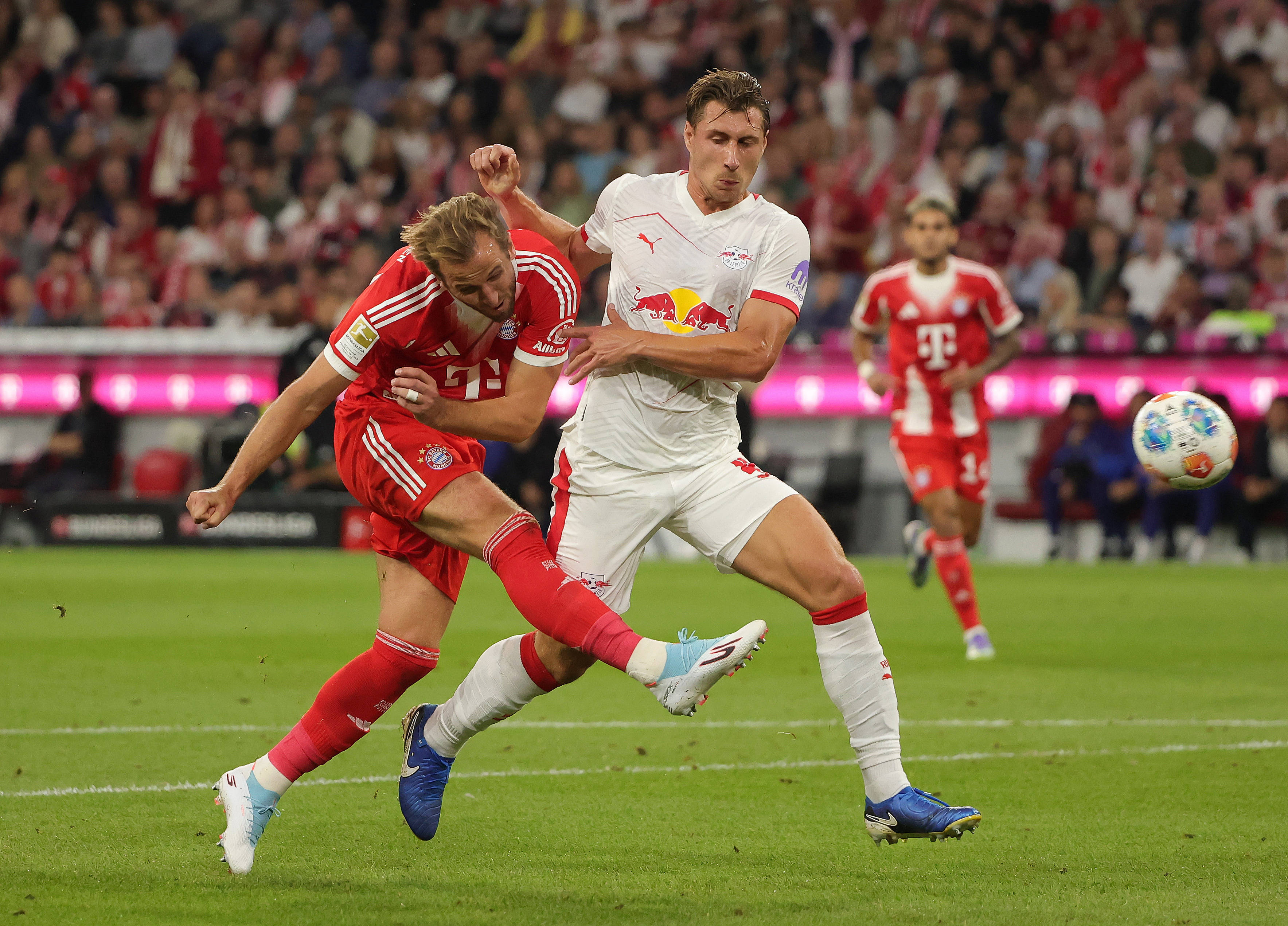 Ming爆冷击败拜仁,精彩发挥引爆全场!的简单介绍 Ming爆冷击败拜仁,精彩发挥引爆全场!的简单介绍